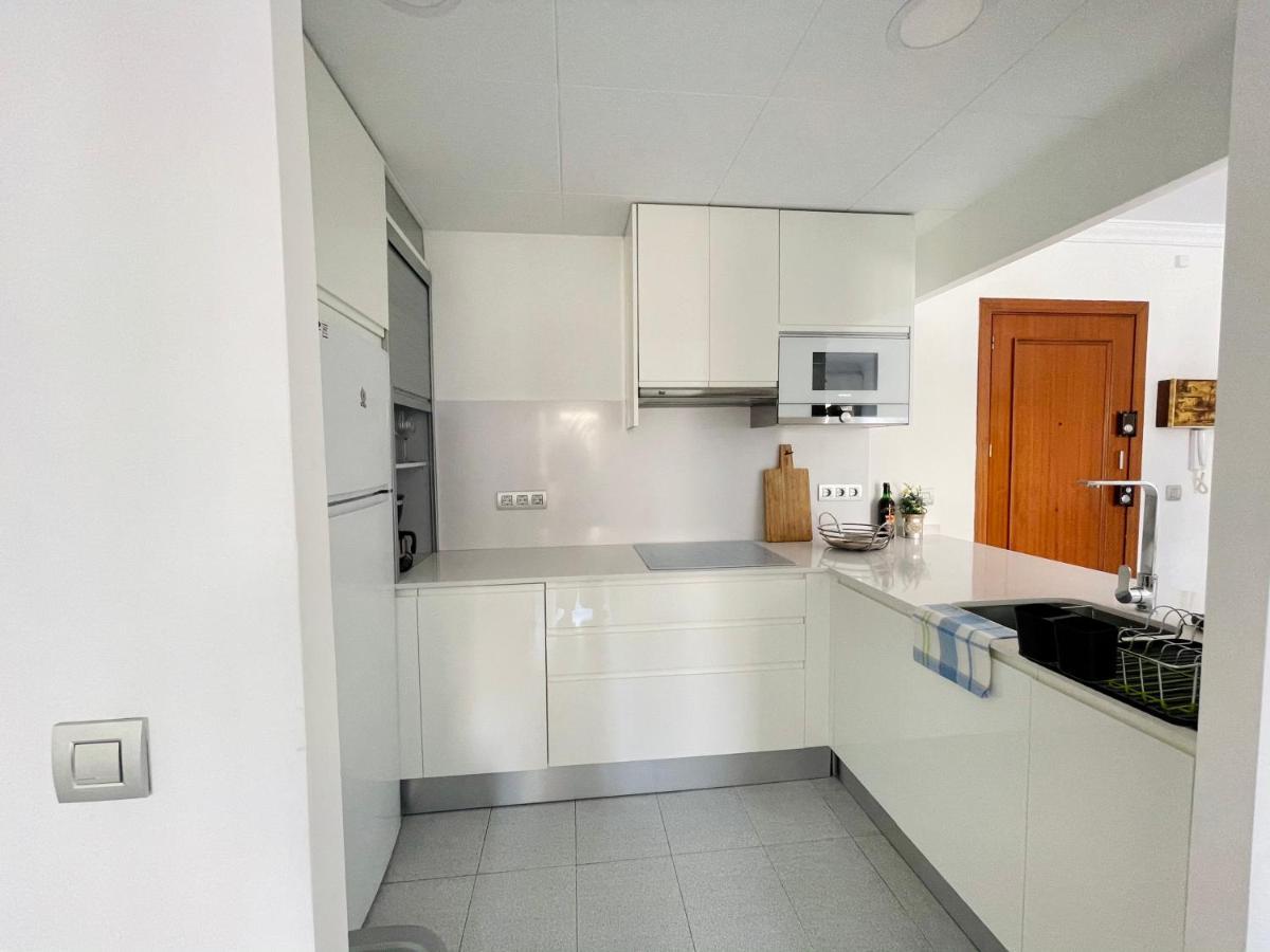 Acogedor Y Centrico Apartamento A 1' De La Playa Roses Exterior foto