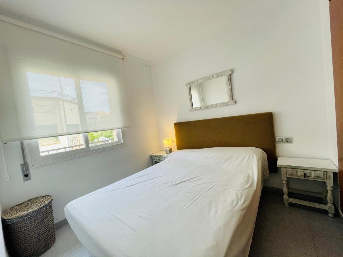 Acogedor Y Centrico Apartamento A 1' De La Playa Roses Exterior foto
